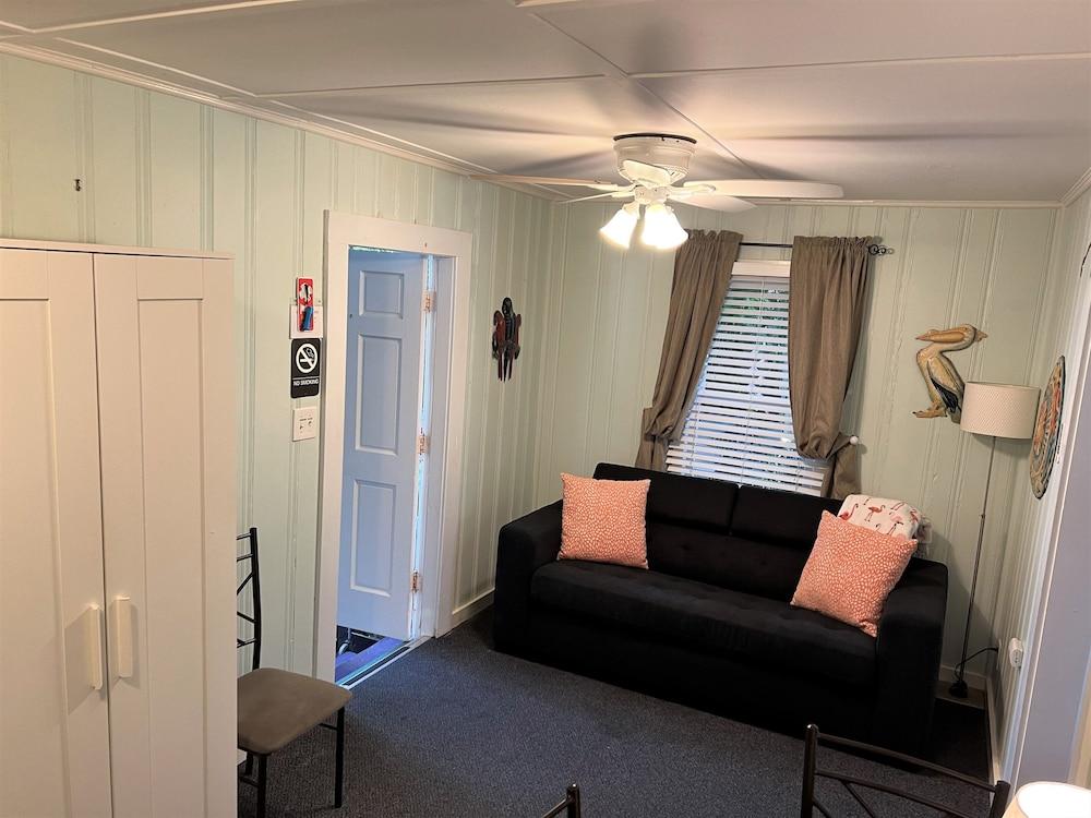 The Grand Guesthouse