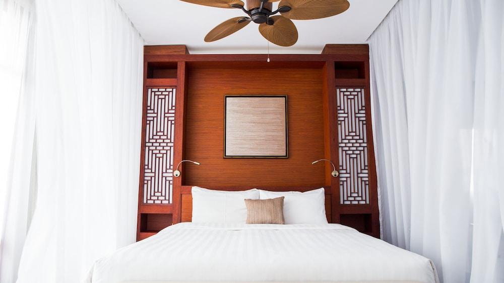 Amanjaya Pancam Suites Hotel