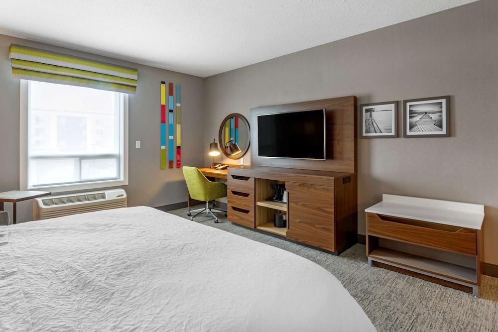 Hampton Inn & Suites by Hilton Edmonton/West