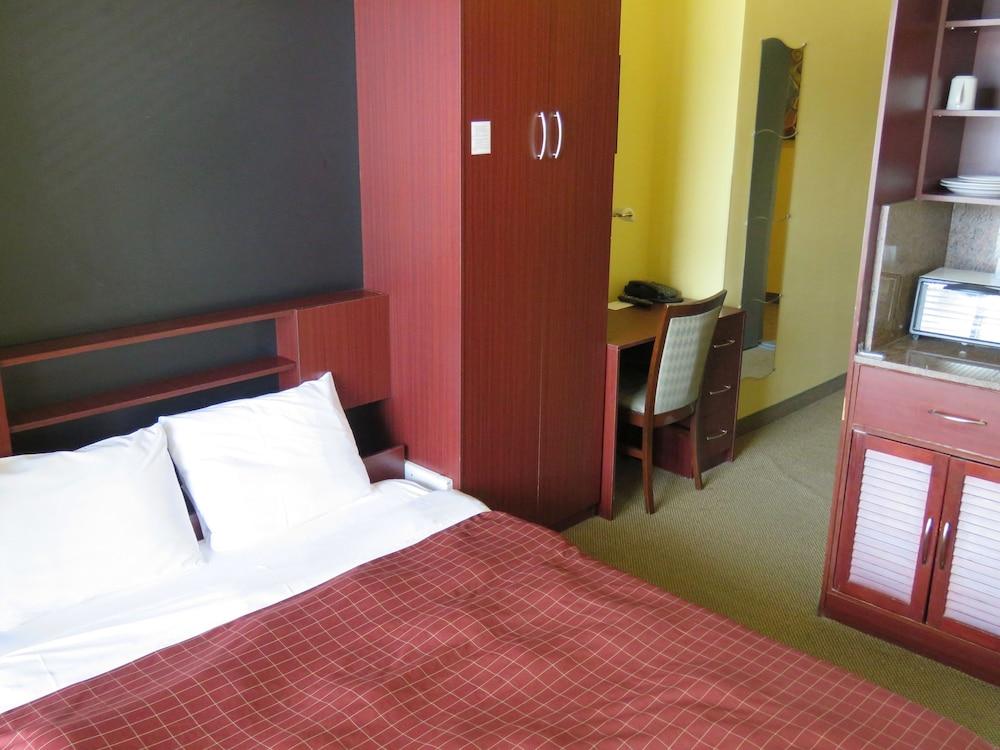 Anne ma soeur Anne Hotel Studio