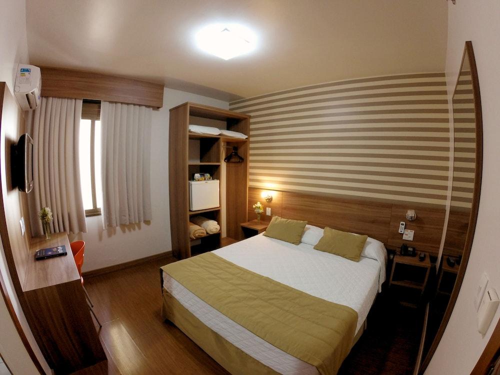 Hotel Continental Business