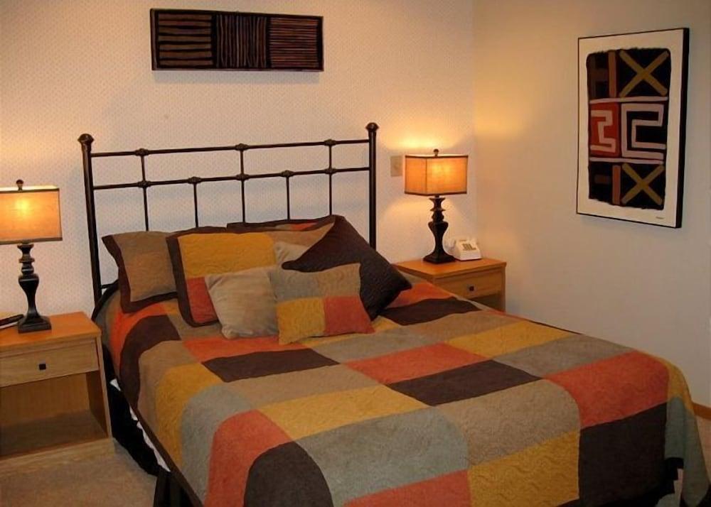 Highridge Condominiums