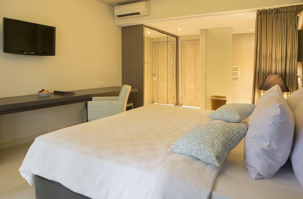 Segara Village Hotel