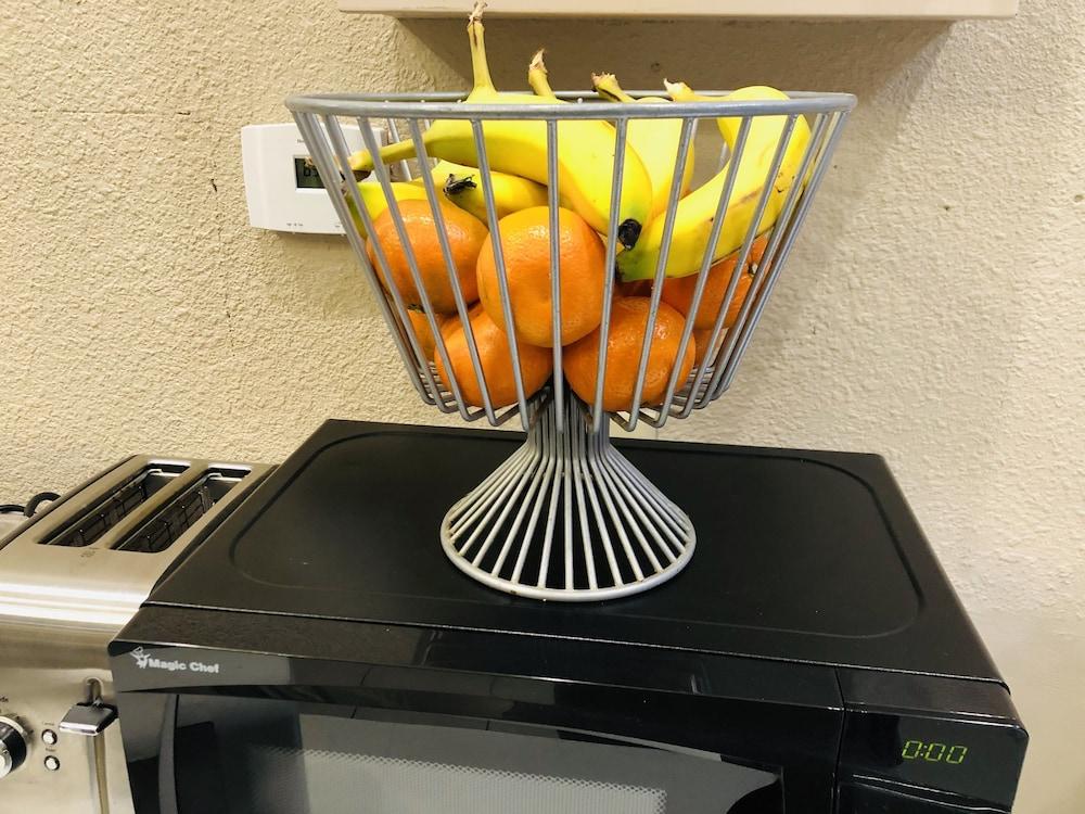 The Inn & Suites SW Omaha