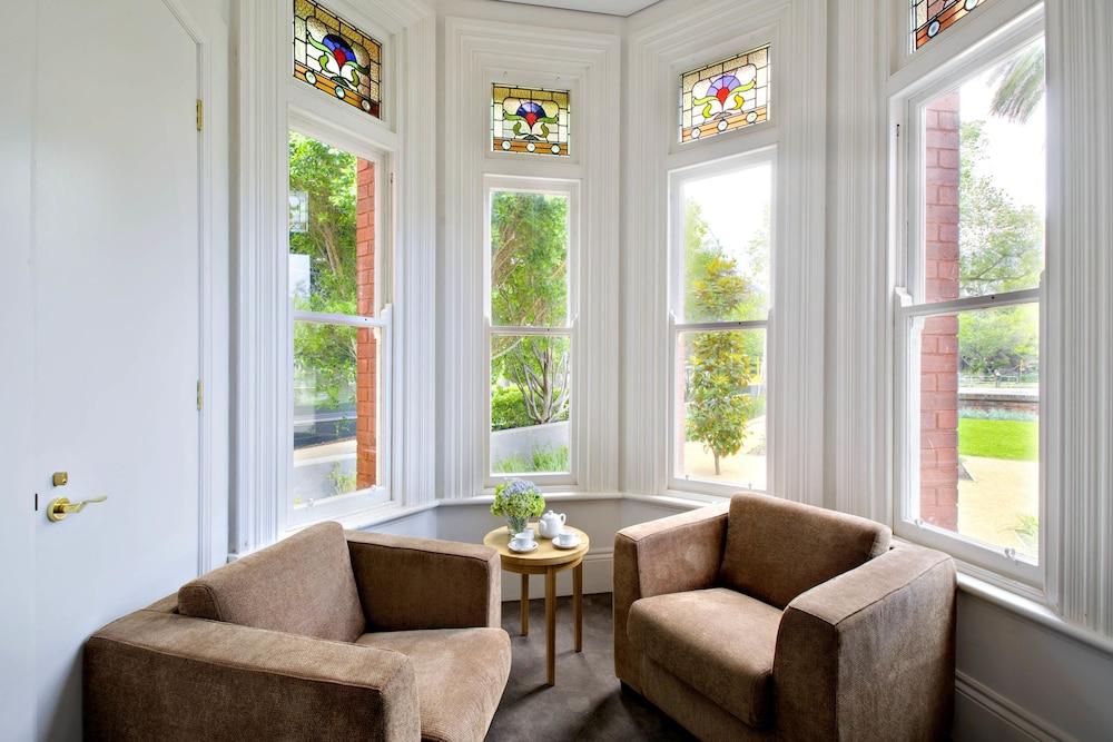 Seasons Heritage Melbourne