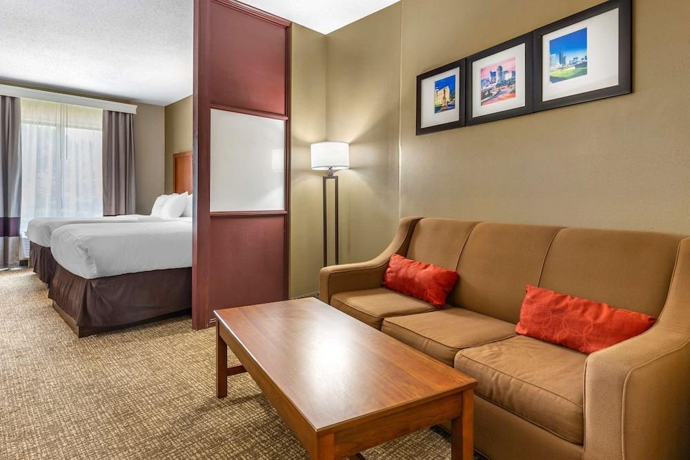 Comfort Suites Clayton - Garner