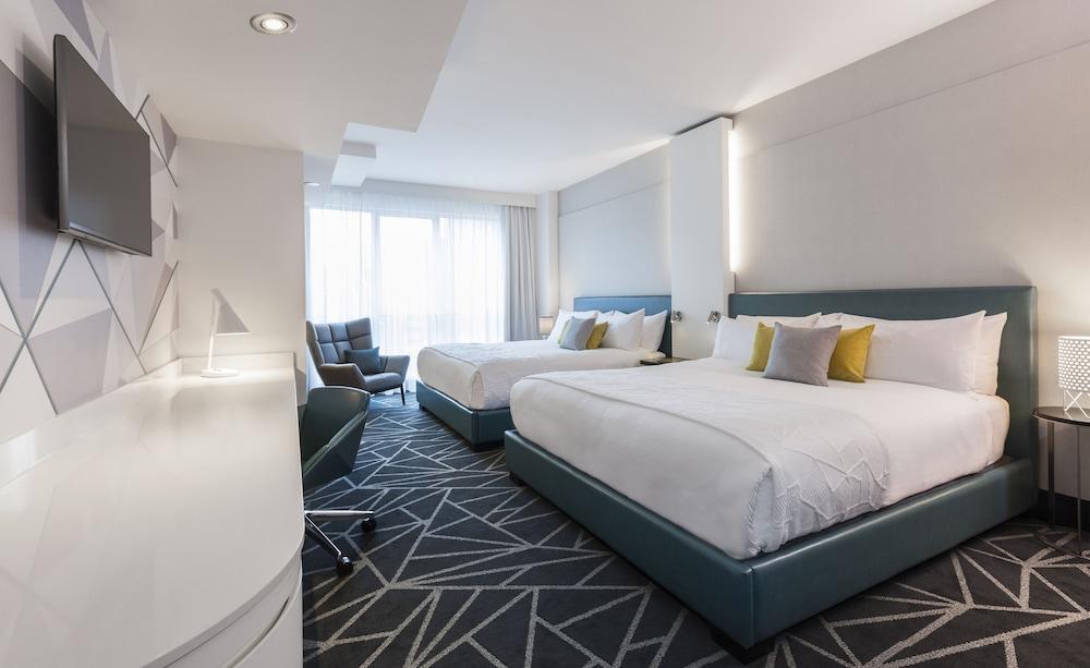 Warwick Le Crystal - Montréal