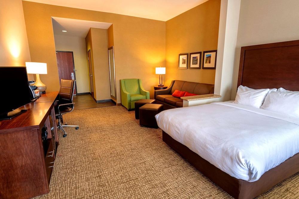 Comfort Suites Goodyear - West Phoenix