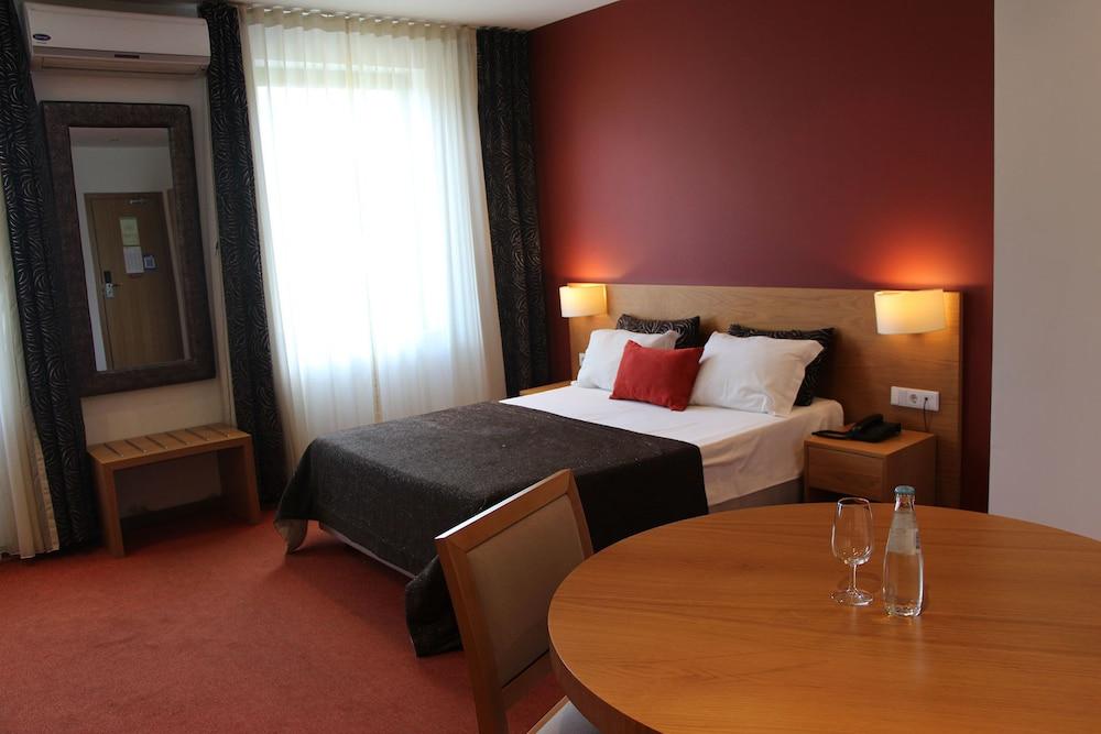 Paredes Hotel Apartamento