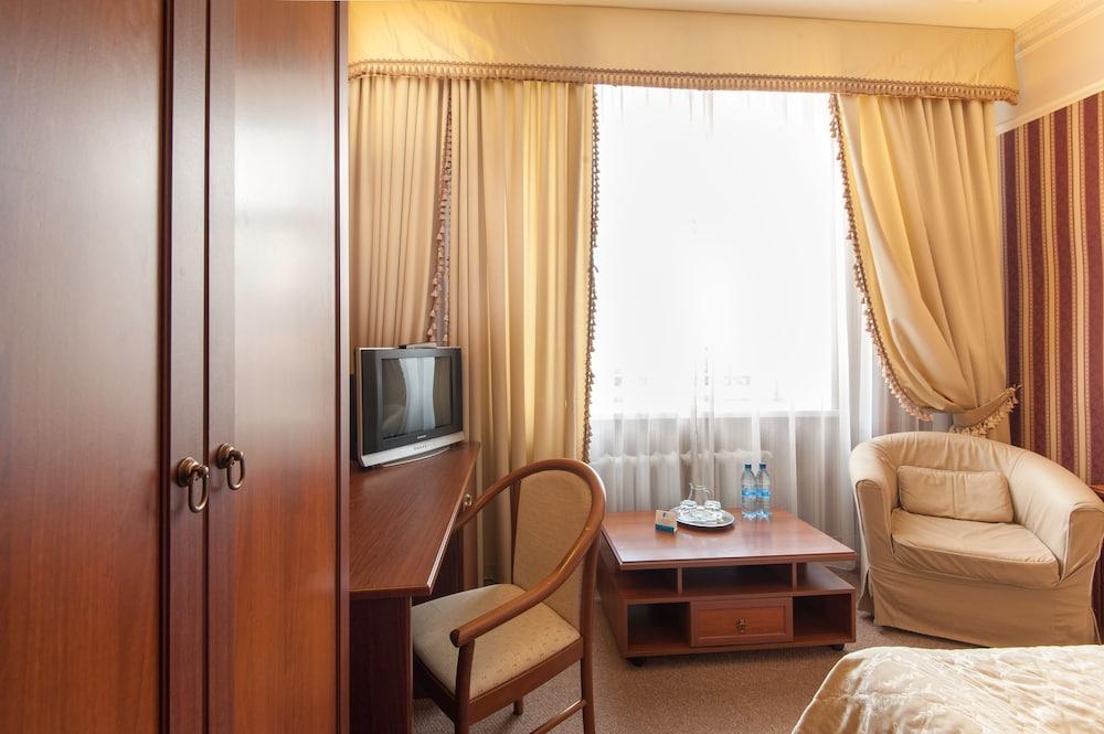 Tsentralny by Usta Hotels