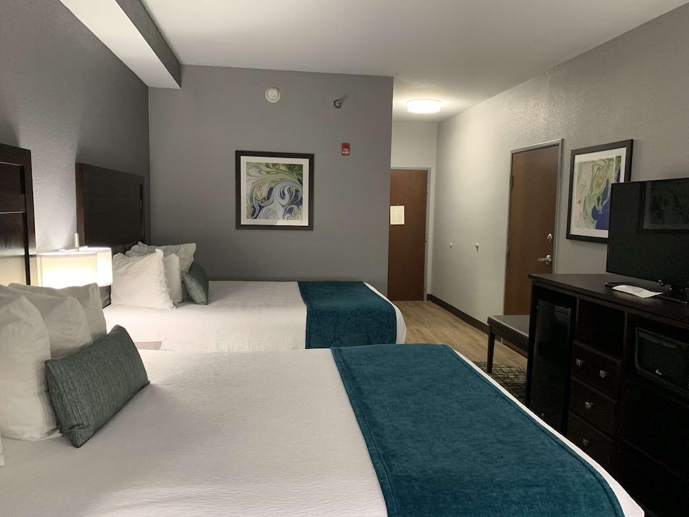 Best Western Plus Olive Branch Hotel & Suites