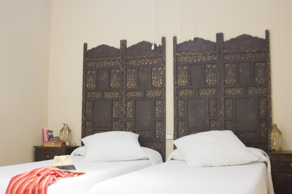 Life Apartments Giralda Suites