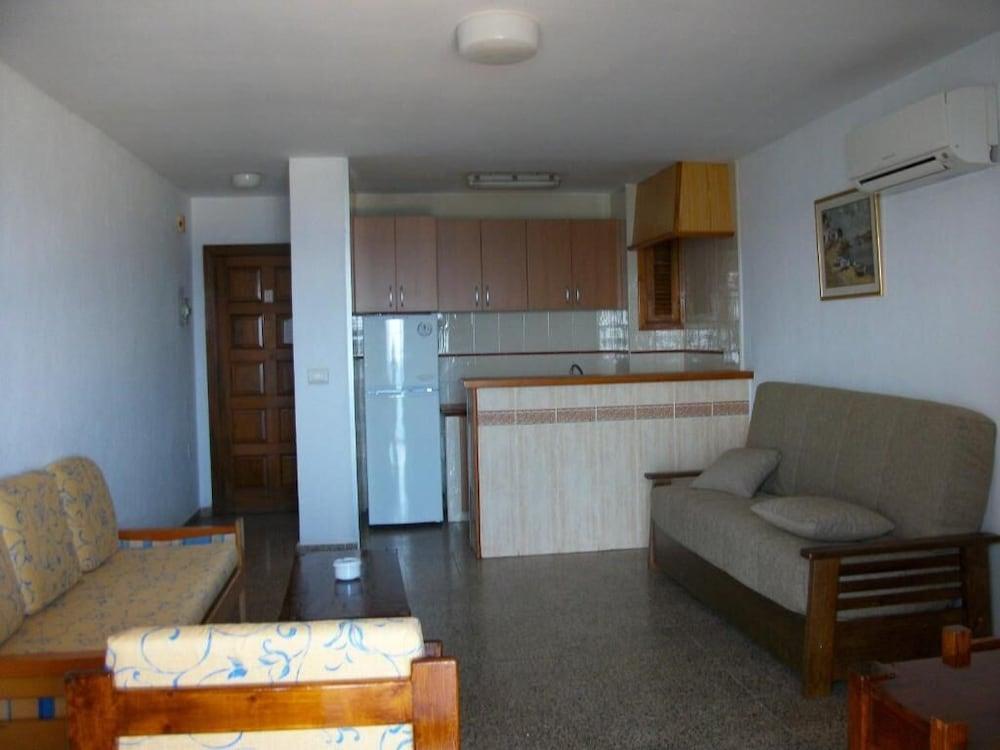 Apartamentos Llevant