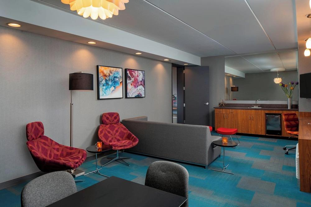 Aloft Rogers - Bentonville