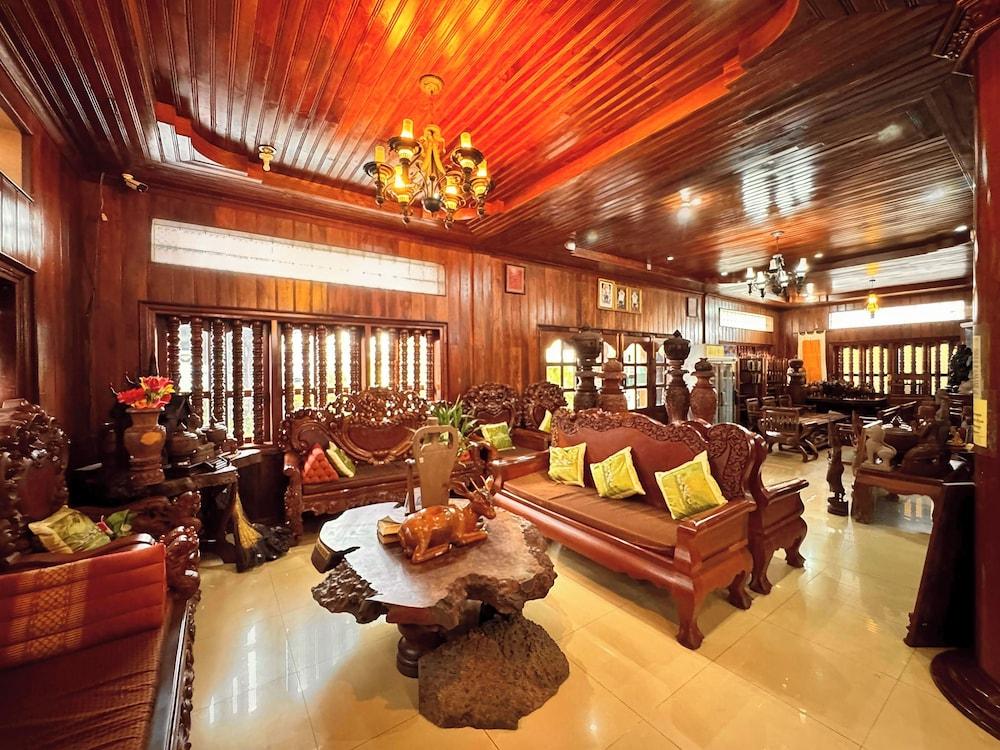 Shining Angkor Boutique Hotel