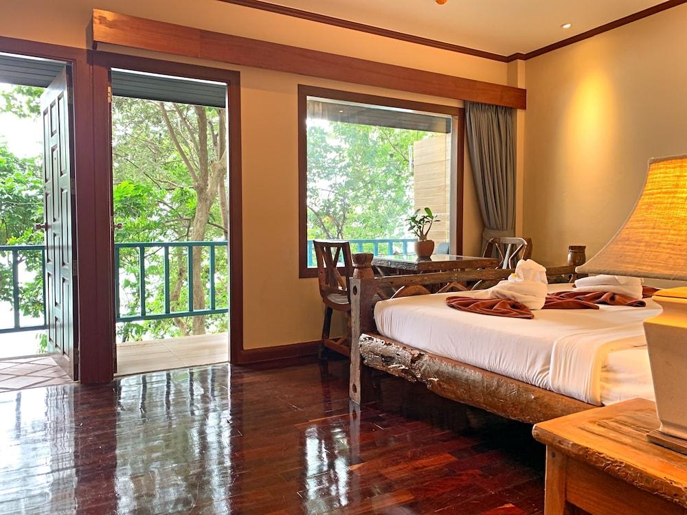Baan Hin Sai Resort & Spa