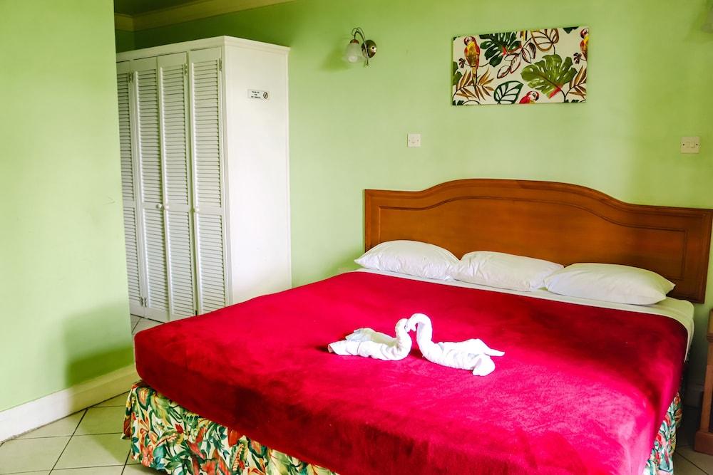 Habitat Terrace Hotel