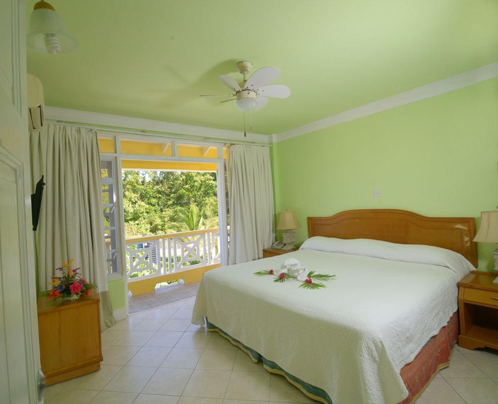 Habitat Terrace Hotel