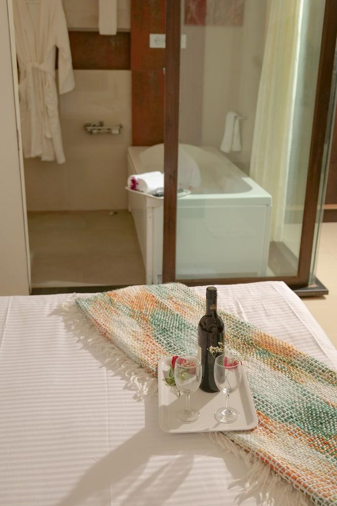 Estrela Do Mar Beach Resort - A Beach Property, Goa