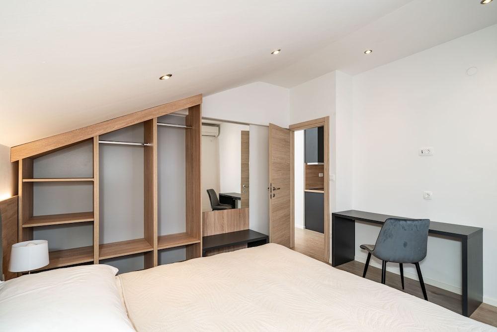 Bacan Serviced Apartments