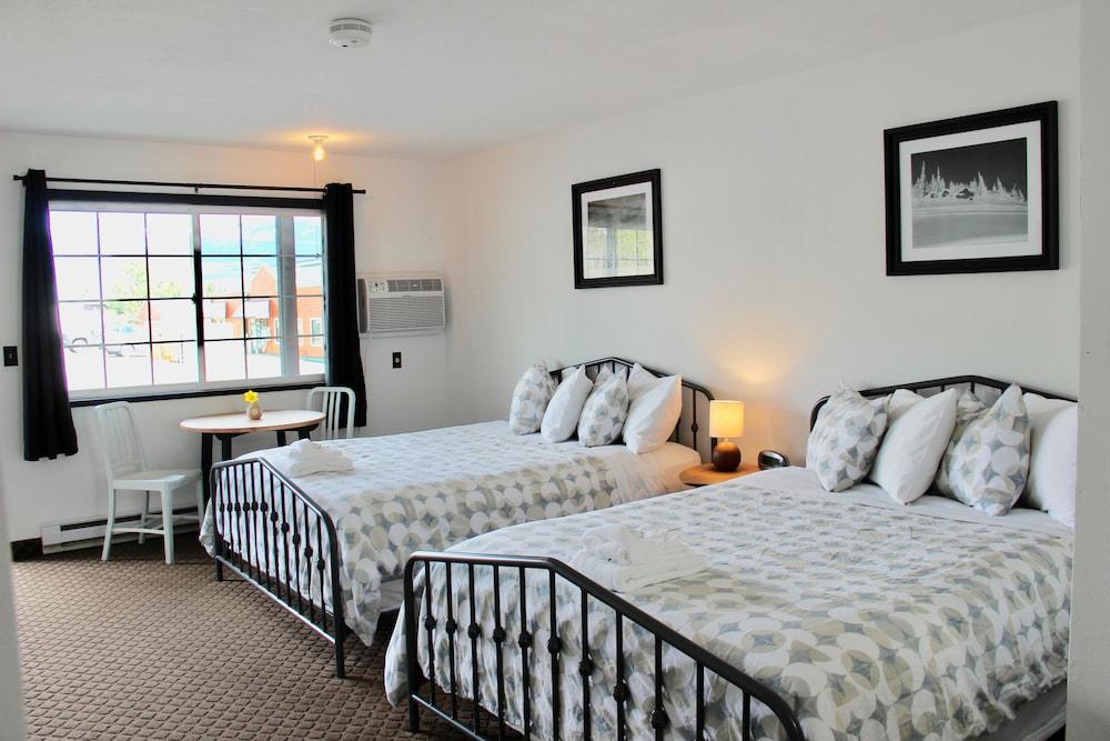 Chalet Motel Whitefish