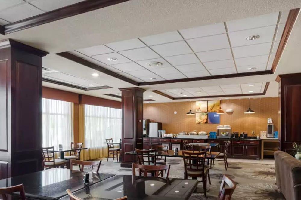 Lake Texoma Inn and Suites to match IHG