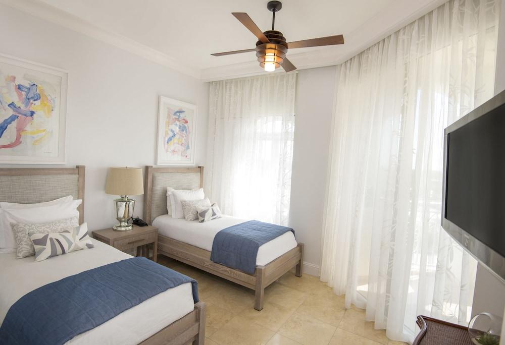 Seven Stars Resort & Spa