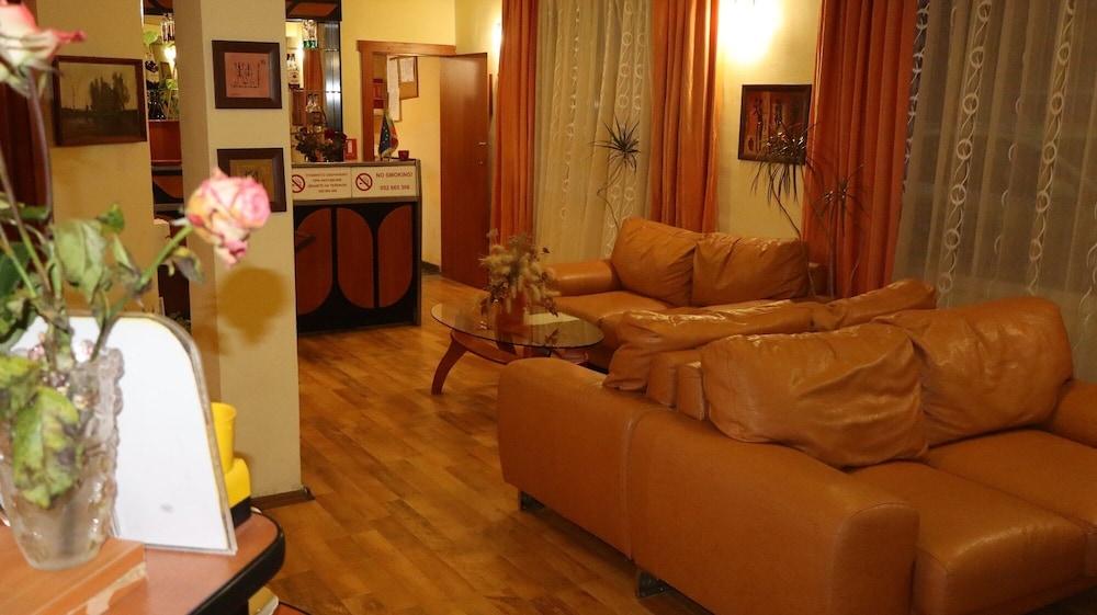 Palitra Family Hotel