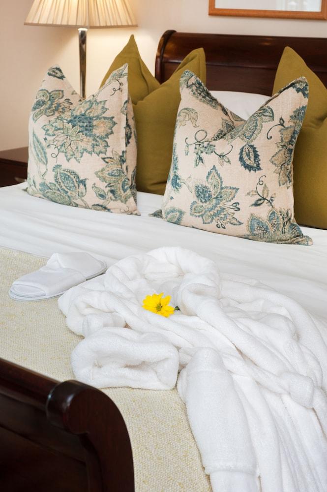 Quarters Hotel Florida Road