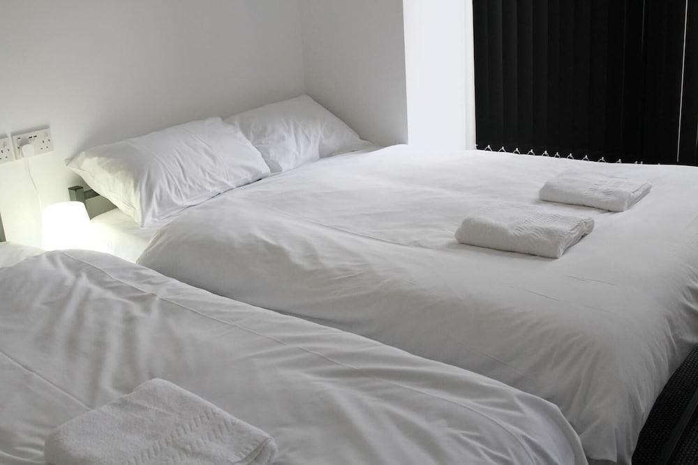 Mojitos Group Hotel Blackpool