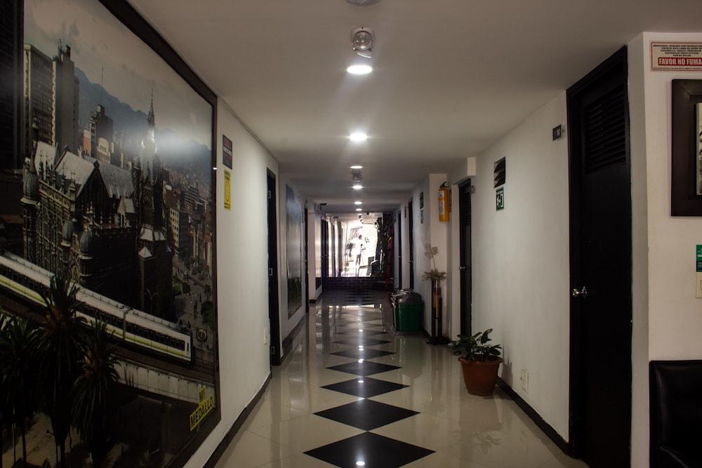 Hotel Laureles de Aburra Medellin