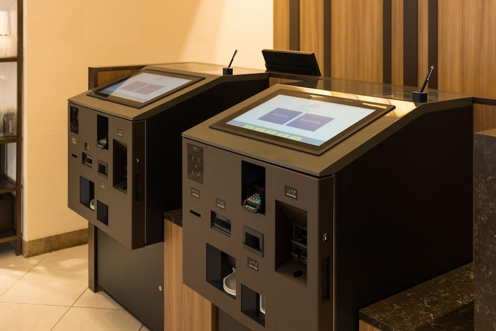 JR-East Hotel Mets Mejiro