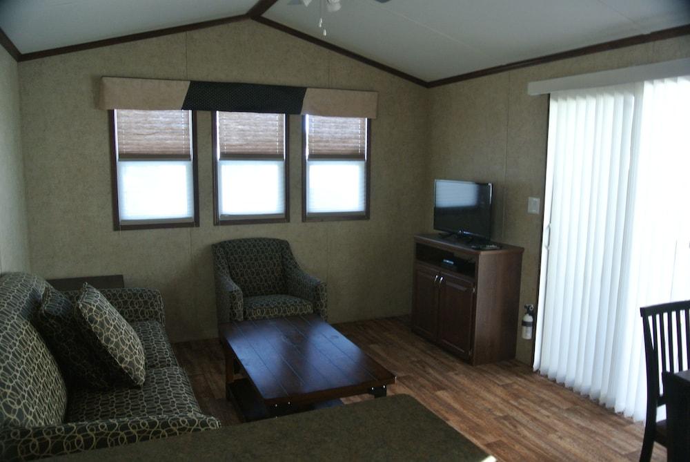 Sherkston Shores RV Resort