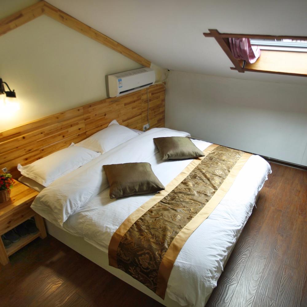 Wulingyuan Tu Youth Hostel