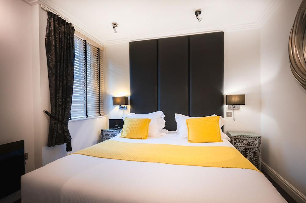 Strozzi Palace Suites by Mansley