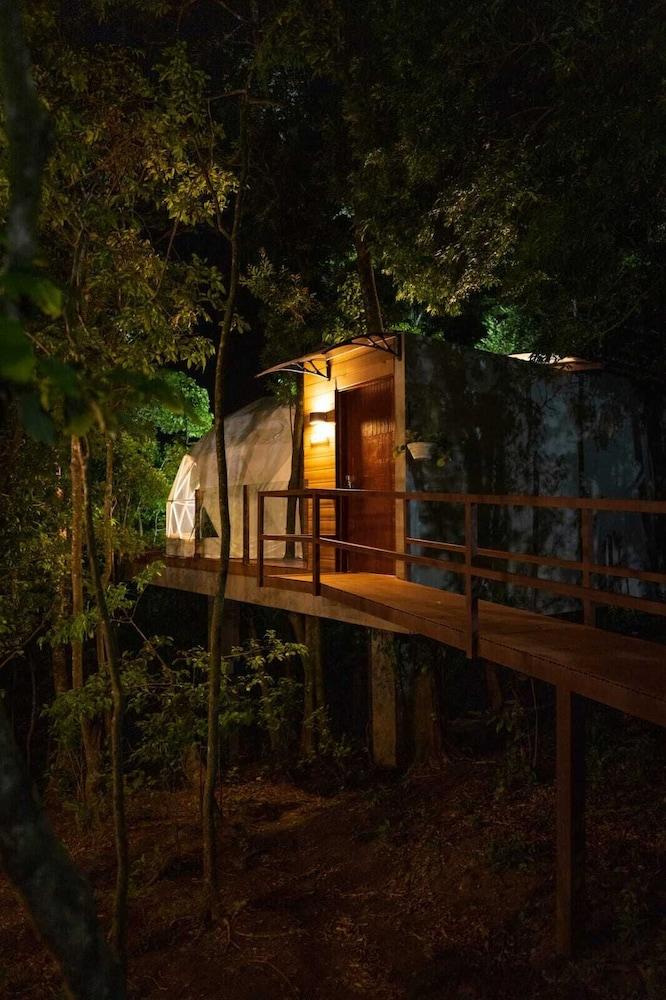Chira Glamping Resort Monteverde