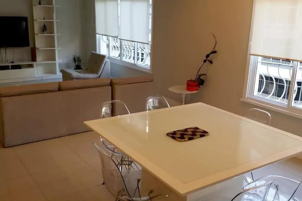 Etours - Luminoso 3 Quartos Copacabana Souza Lima