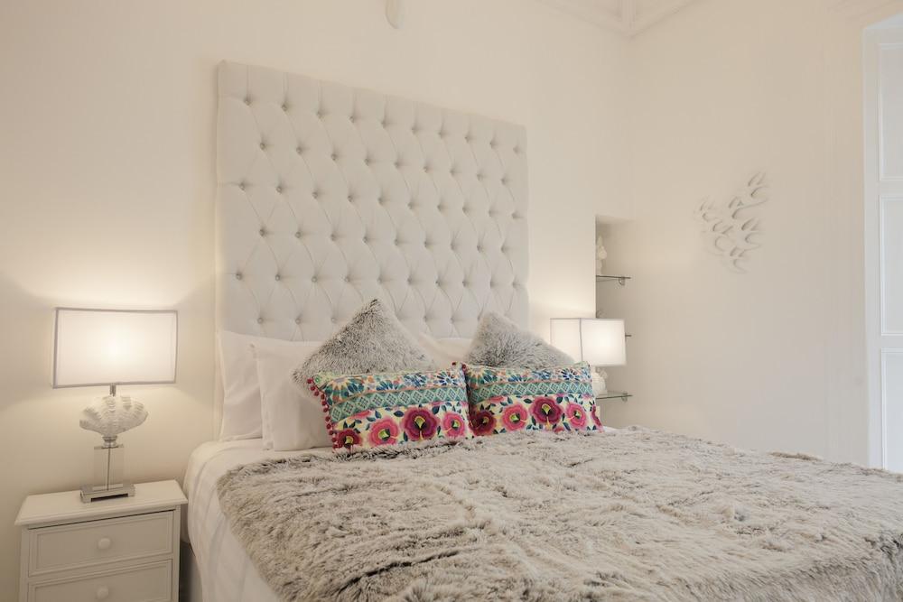 The Rooms at Bardons