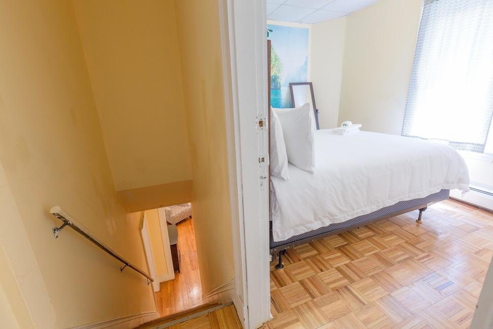 Airy Apartments by Starlight Suites