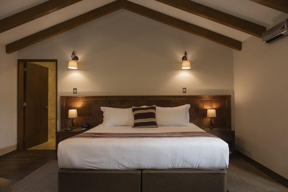 Del Pilar Ollantaytambo