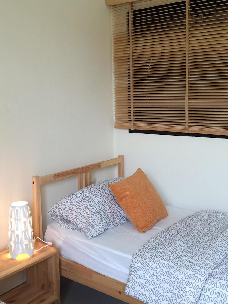 Montra Nakhon Guesthouse