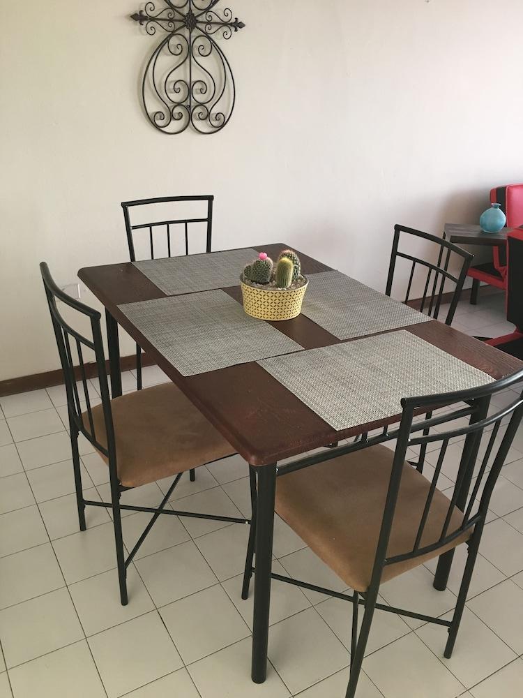 Delmonico PH Apartment