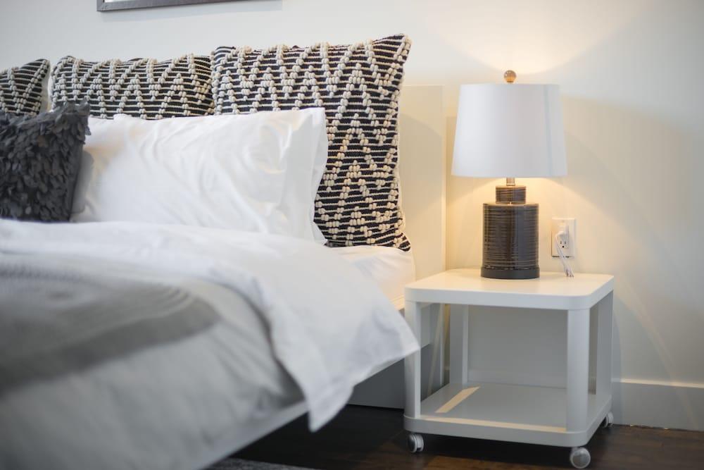 Applewood Suites - The Ossington Loft