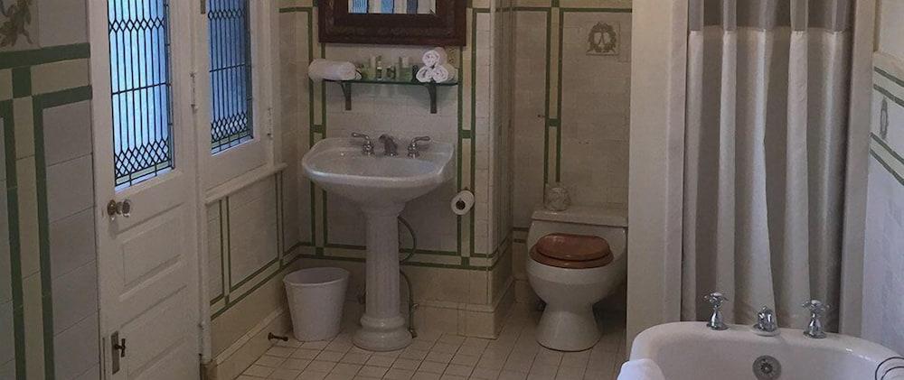 The Inn at Centre Park