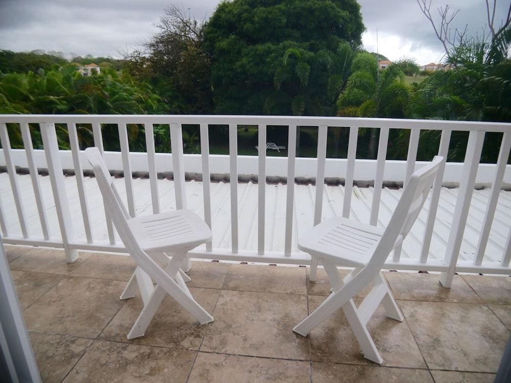 Room at Decameron Golf Course