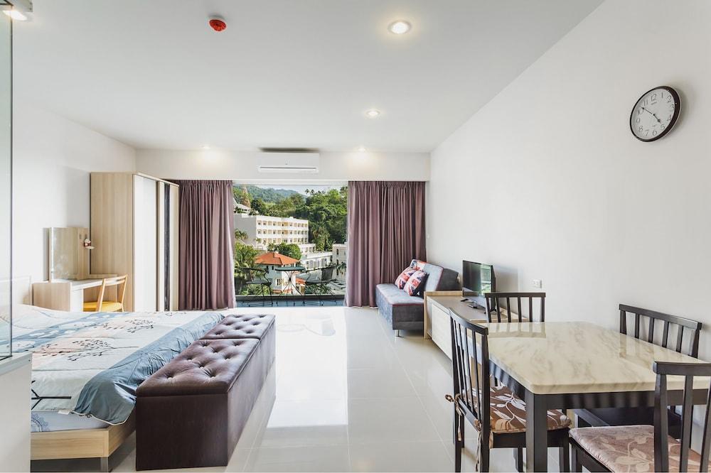 Condo in Karon in Chic Condo - Unit B603