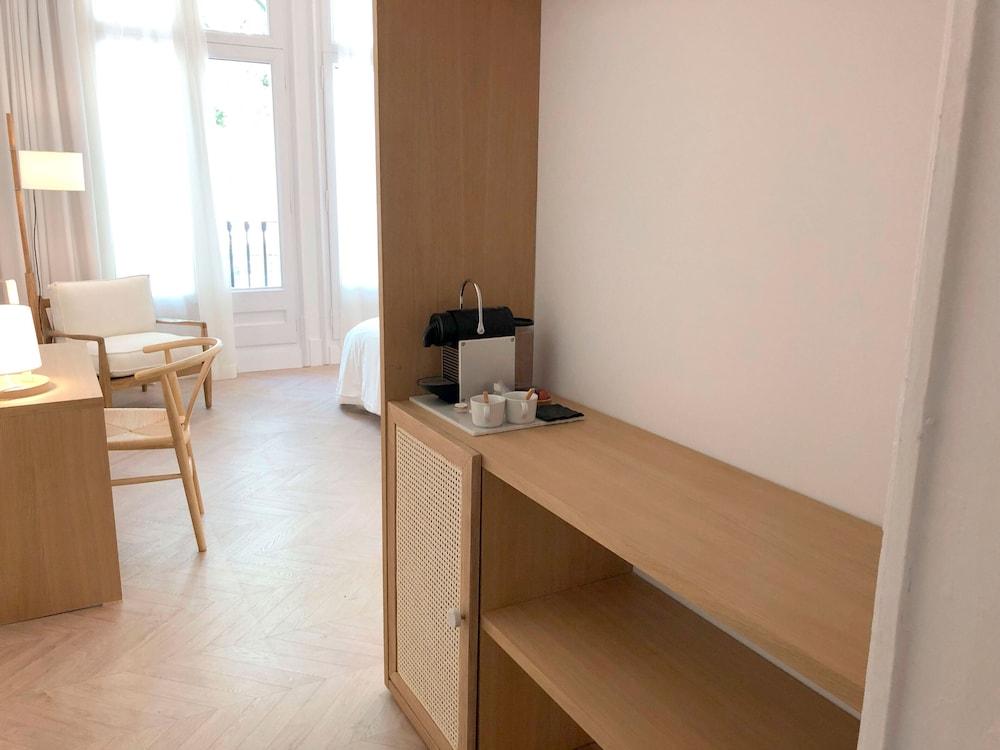 The Mohouse Boutique Room