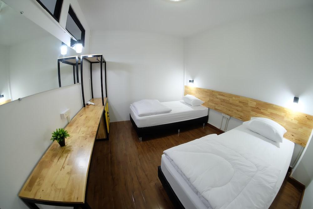 Daizy House - Hostel