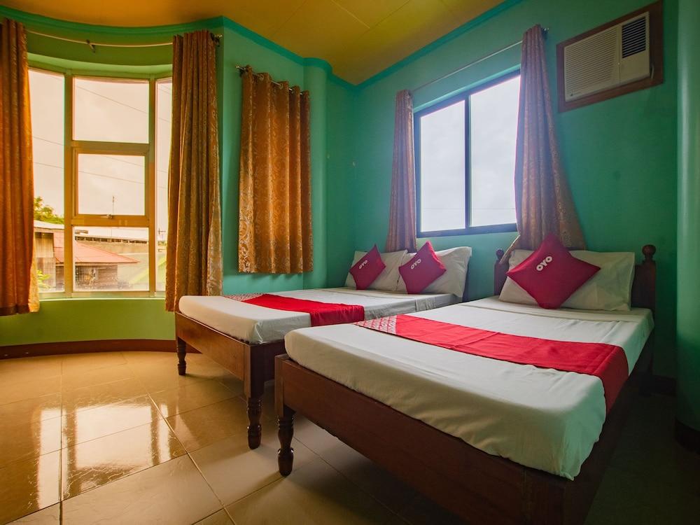 OYO 554 Dad’s Bayview Pension