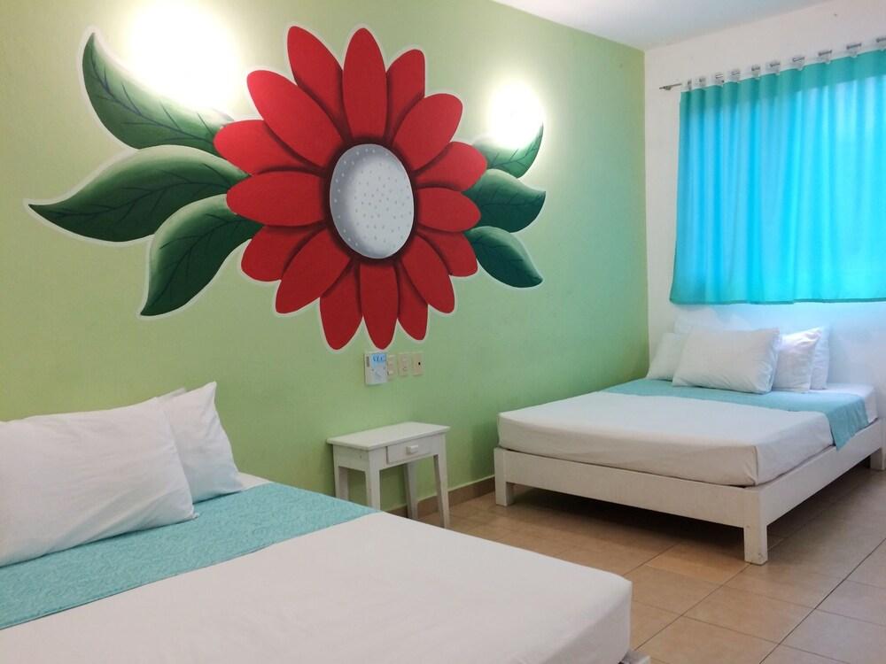 Hotel Playa Del Sol by Rotamundos